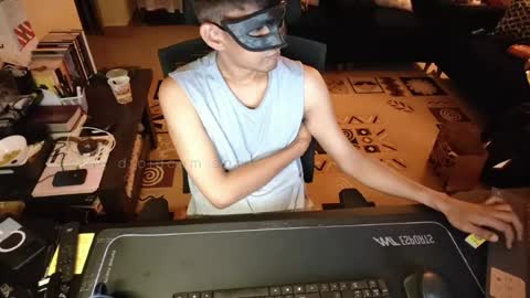 fin1904 online show from July 3, 1:49 pm
