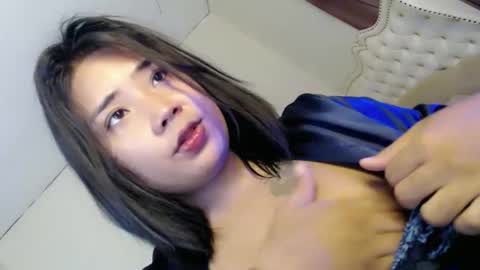 Cassandra Madrigal online show from April 2, 9:49 am