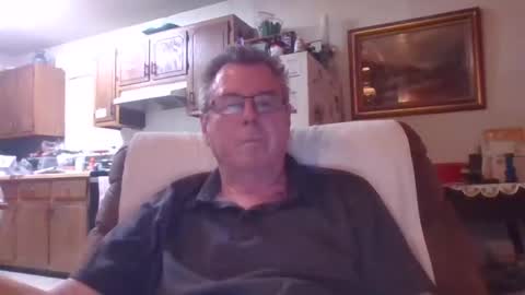 finderfiner online show from May 19, 11:45 pm