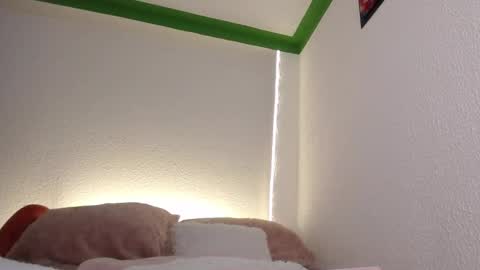 Princess Tianna  online show from September 30, 4:01 am