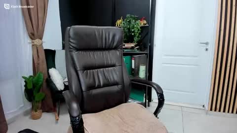 Kallisy online show from September 9, 9:15 pm