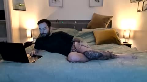 Andy online show from May 14, 3:05 am