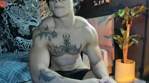 Snapshot of fit_prince_ chatting on February 11, 2:35 am David hotman online show from February 11, 2:35 am