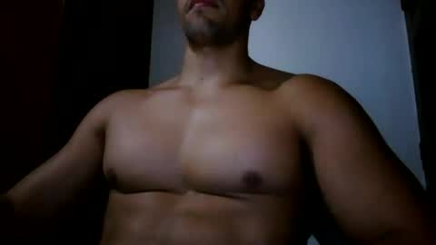 fitchestabs_69 online show from June 29, 10:53 pm