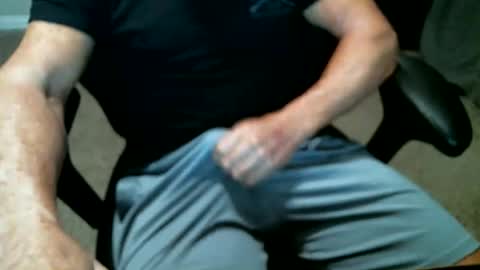 fitguy40 online show from May 27, 2:52 am