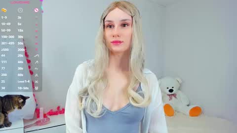 Kira online show from March 23, 2:38 am