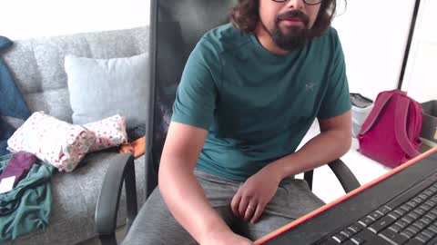 fizz6572 online show from December 23, 10:21 am