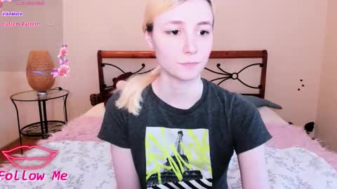 FlexiMona online show from October 16, 9:31 am