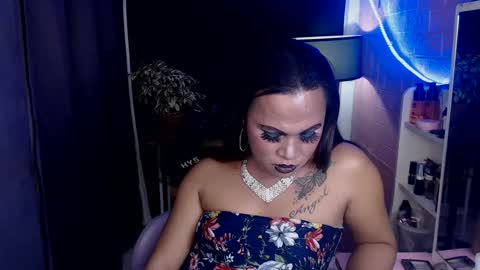 Angel online show from February 11, 11:33 pm