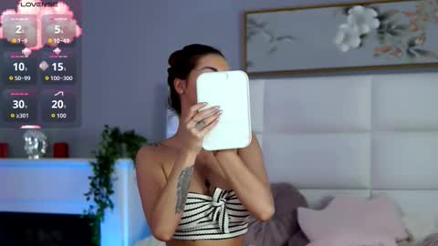 Ana online show from October 7, 2:18 am