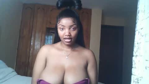 flirtymimie online show from May 12, 4:21 am