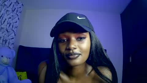 sheery online show from February 6, 2:26 pm