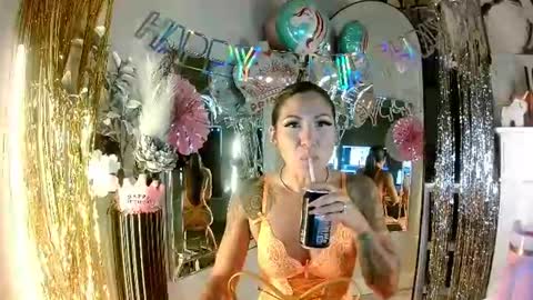 Flobella online show from August 4, 12:06 am