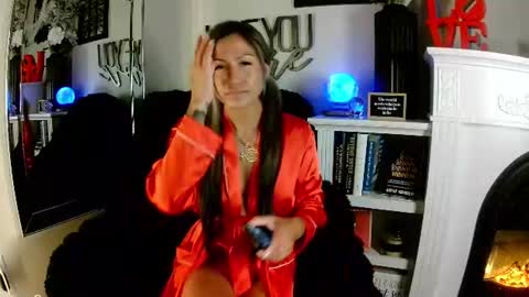 Flobella online show from July 14, 1:31 am