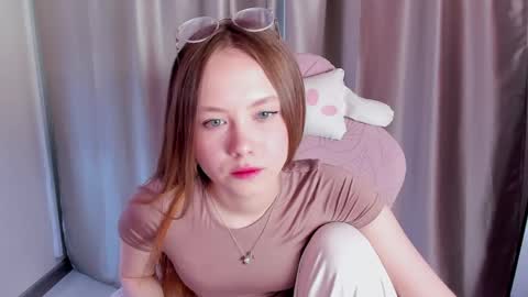 hey there guys im Flora no not the one from WInx. But I love magical stuff and especially I love nature. I dont know I thin online show from May 7, 3:46 am