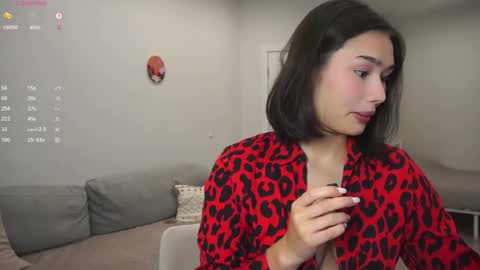 Viola online show from February 28, 4:00 pm