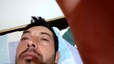 florintrelia44 online show from October 26, 8:08 pm