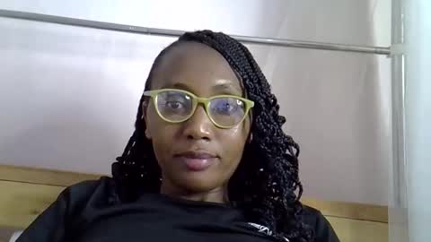 Snapshot of florish_ chatting on October 4, 10:29 pm florish_ online show from October 4, 10:29 pm
