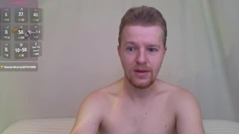 Snapshot of flower_haze chatting on February 26, 6:19 am Alexander online show from February 26, 6:19 am