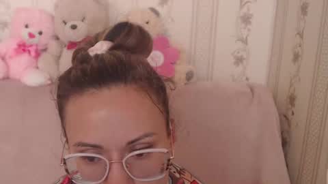 say meow and send tip  online show from July 26, 8:12 am