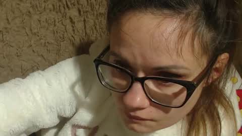 say meow and send tip  online show from January 15, 7:34 pm