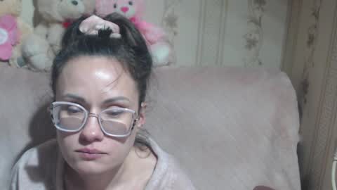 say meow and send tip  online show from April 3, 7:54 pm