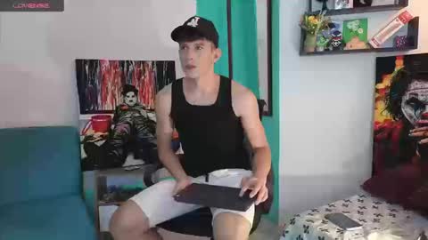 flowers109 online show from March 16, 10:36 pm