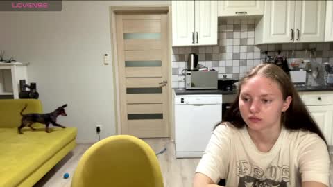 flowerscouple online show from May 9, 10:38 pm
