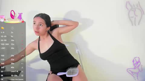 Flufi 740 online show from September 26, 12:02 pm