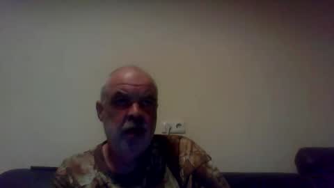 flutto online show from May 31, 9:38 pm