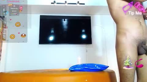 flyckers online show from November 28, 10:06 pm