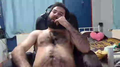 FlyDirty online show from March 5, 9:37 pm