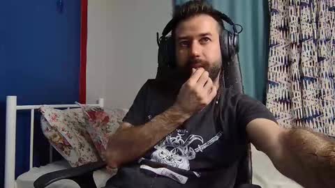 FlyDirty online show from October 8, 10:10 am