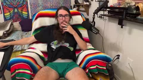 Chris online show from October 11, 11:48 am