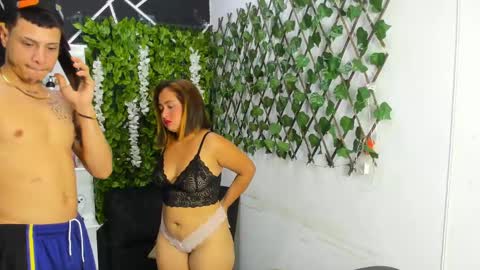 PITER ZOWIE NAD JANSER online show from March 7, 3:08 am