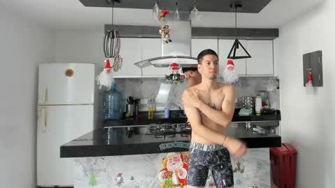 PITER ZOWIE NAD JANSER online show from December 27, 2:12 pm