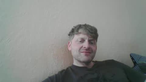 forgotten_lover online show from March 30, 1:44 pm