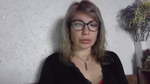 fox_red_lady7 online show from February 27, 8:29 am