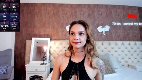 MeganFoxxy online show from June 22, 9:00 pm