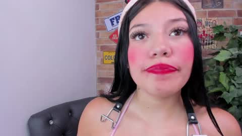 Loren online show from June 4, 2:34 pm