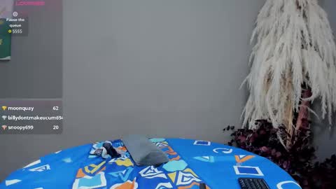 foxyhillx online show from November 26, 11:56 pm