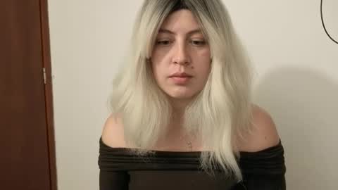 Francesca online show from April 2, 1:46 am