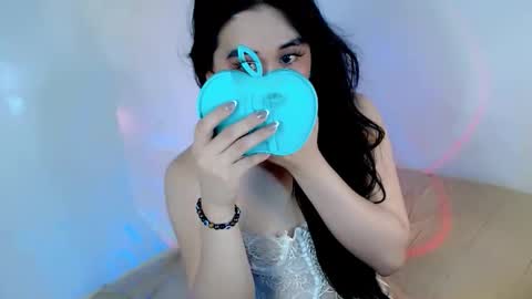 LOVE online show from September 16, 1:51 am