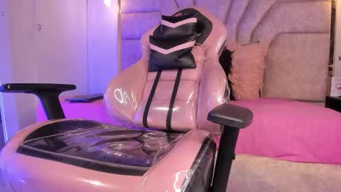 francheska121 online show from October 15, 8:31 pm