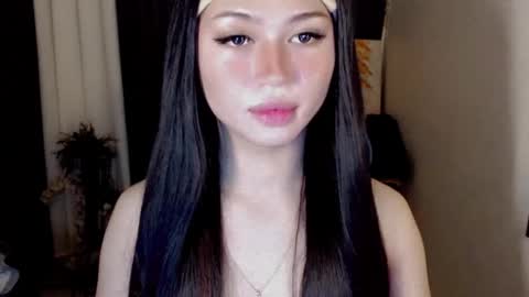 Francine online show from December 8, 8:51 am