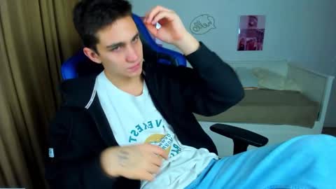 Frank online show from December 2, 4:42 am