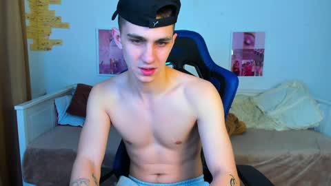 Frank online show from February 8, 8:31 am