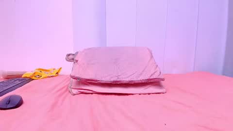 FRANYELY online show from February 13, 10:43 pm