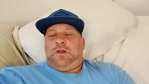 poundyouout1969 online show from September 20, 6:33 pm