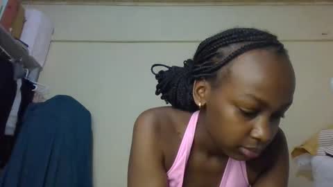 freaky_beauty online show from June 8, 1:28 am